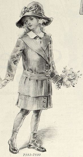 1913 Girl's Suit